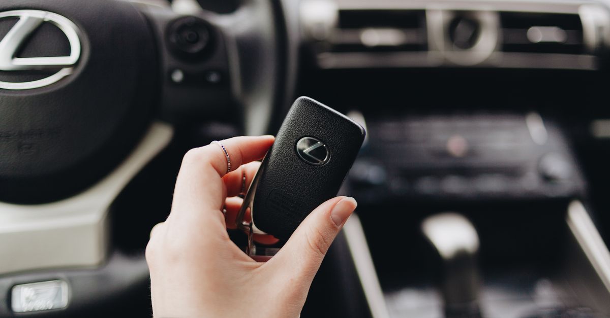 Acura car key fob — Jamaica Locksmith Queens