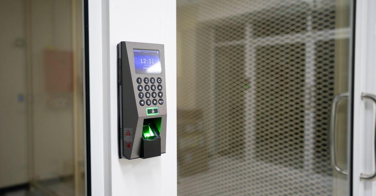Smart Lock Installation — Jamaica Locksmith Queens