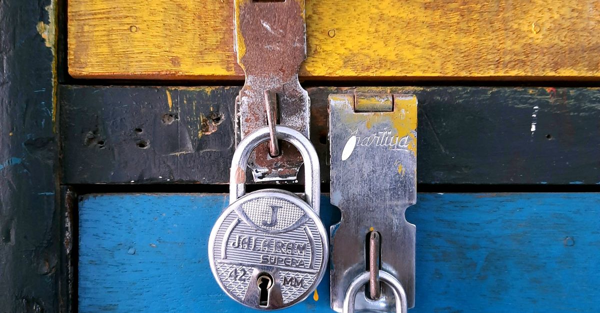 Why Queens Businesses Rekey After Employee Turnover — Jamaica Locksmith Queens