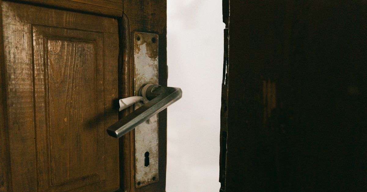 Common Storefront Door Lock Repair Situations We Handle Every Day — Jamaica Locksmith Queens