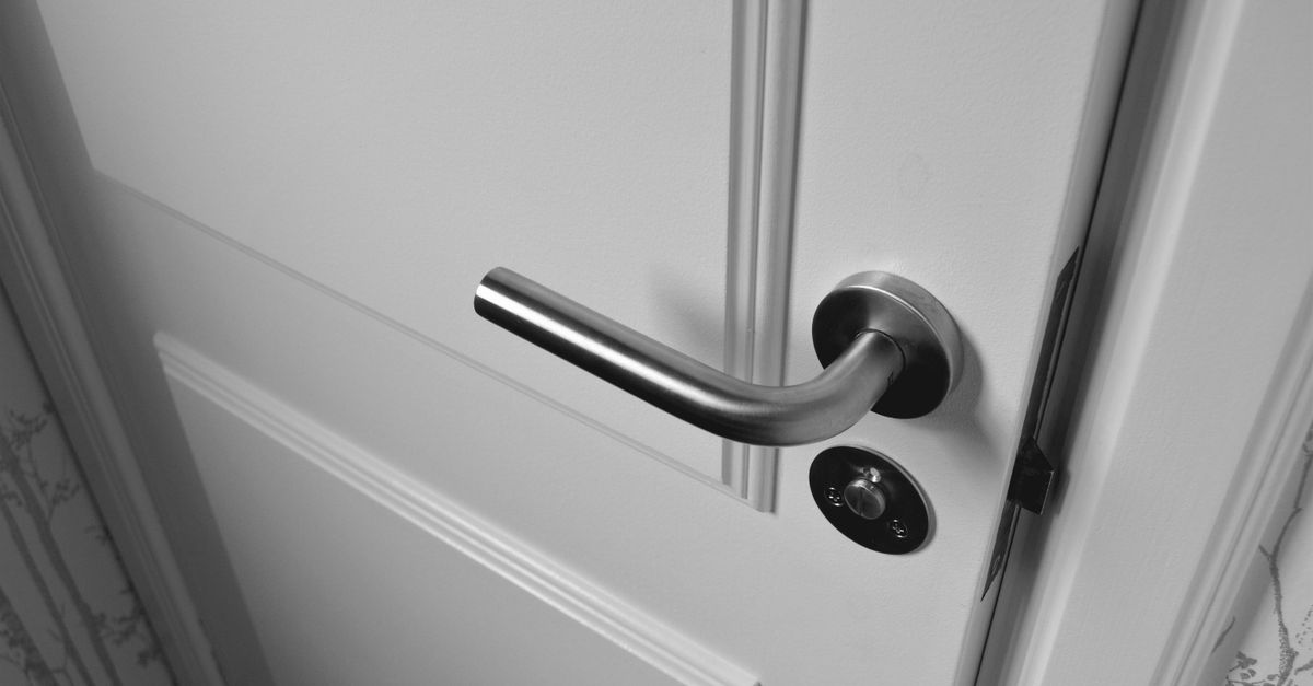 How Pricing Works for a Smart Lock Door Lock Installation — Jamaica Locksmith Queens